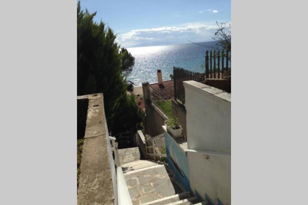 Stefani Apartment With A Sea View Terrace! Неа-Муданья Номер фото